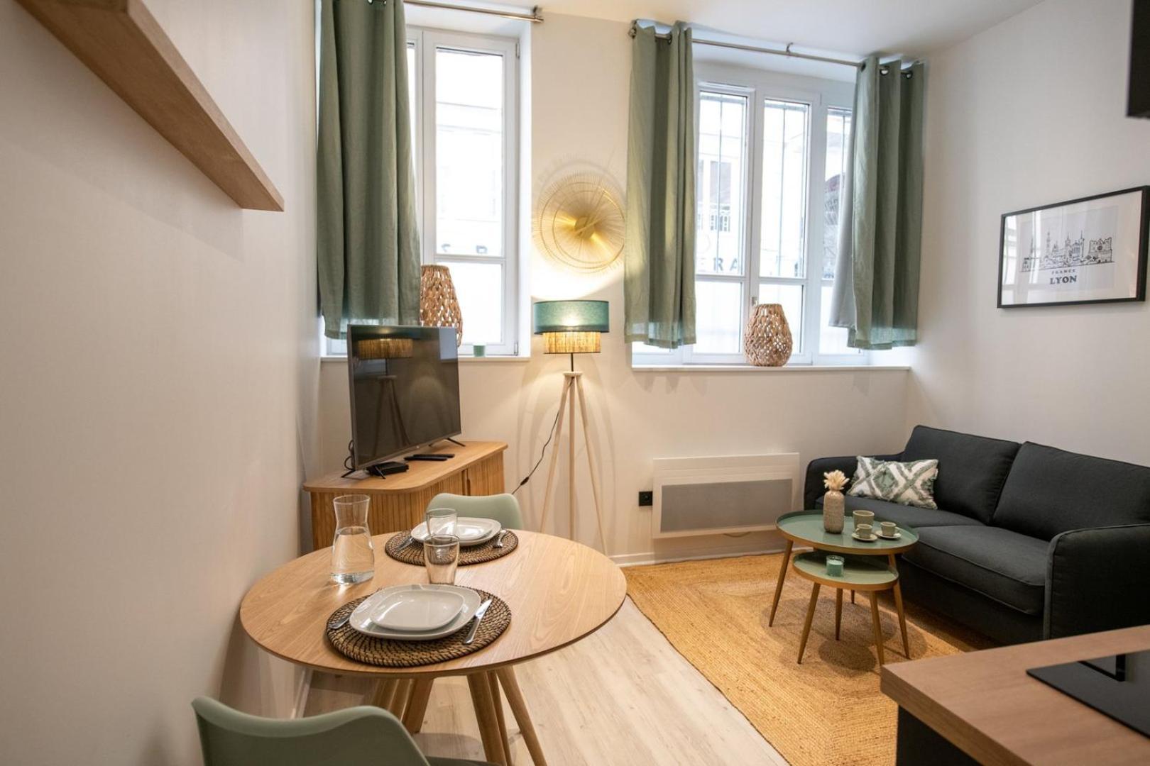 La suite Opéra - RDC - Joli studio refait à neuf Hôtel de Ville Lyon Exterior foto